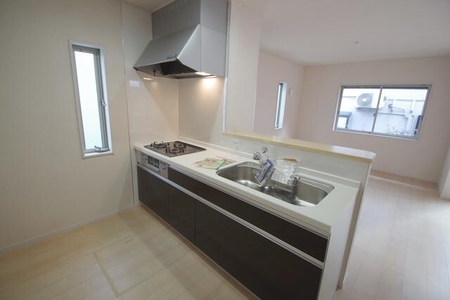 クレイドルガーデン厚木市山際第２６の物件内観写真