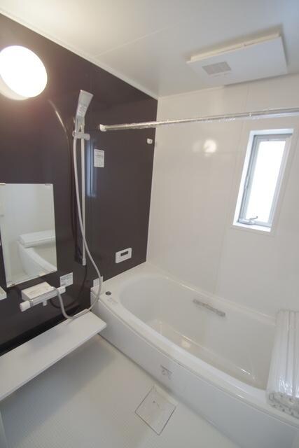 クレイドルガーデン厚木市山際第２６の物件内観写真