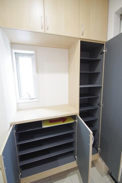 クレイドルガーデン厚木市山際第２６の物件内観写真