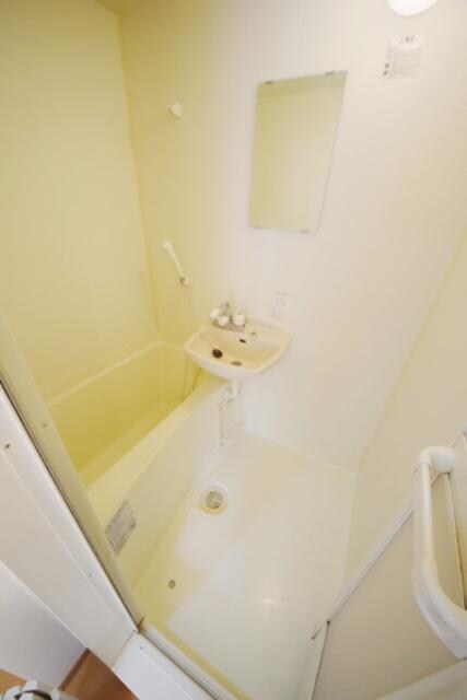 グランドウルスの物件内観写真