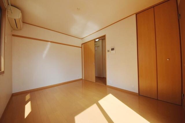 グランドウルスの物件内観写真