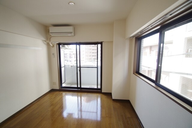 ジュネスさかえの物件内観写真