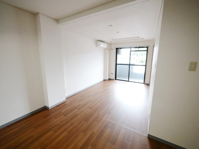 エクレールの物件内観写真