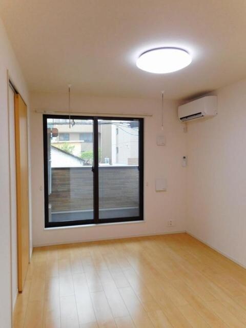 ルミエール　モンドＢの物件内観写真