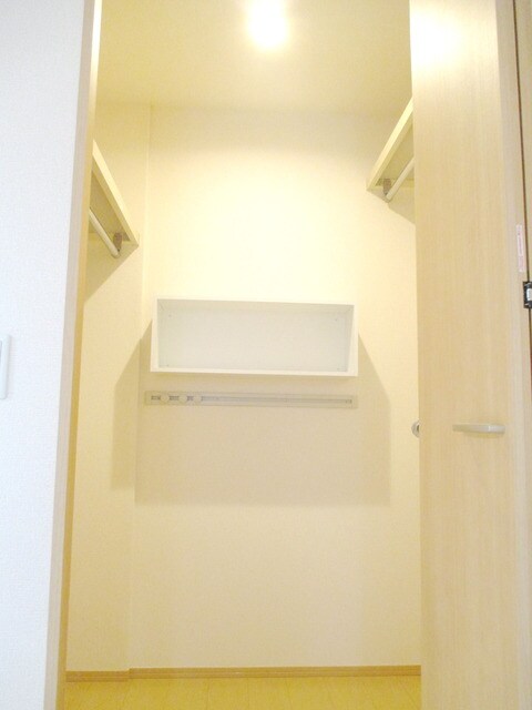 フローラ矢部の物件内観写真