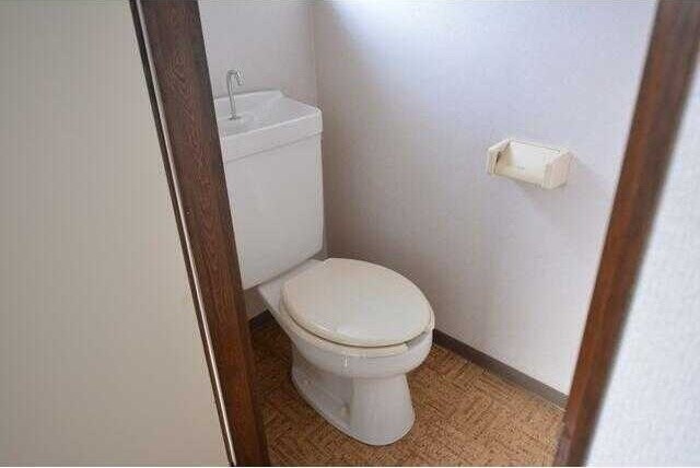 ロードサイドコスモス　の物件内観写真