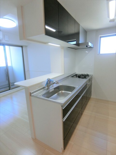 シュトラーレ　八日町の物件内観写真