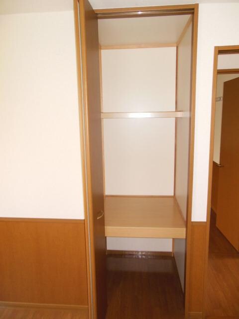 クレセントの物件内観写真