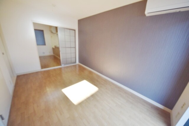 アンバービレッジＳの物件内観写真