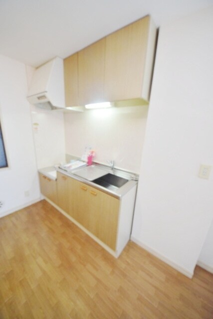 アンバービレッジＳの物件内観写真