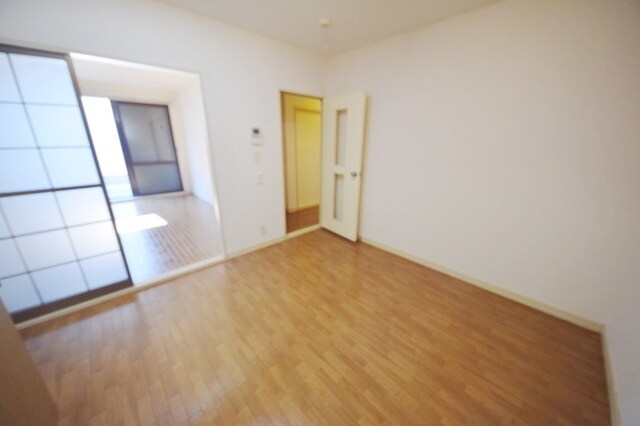 アンバービレッジＳの物件内観写真