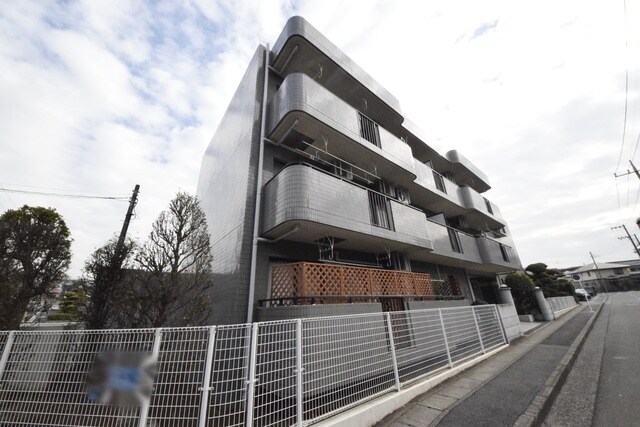 アプリーテ梶ヶ谷の物件外観写真