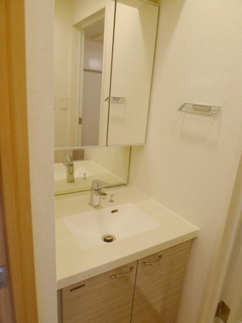 ルーブル川崎中丸子の物件内観写真