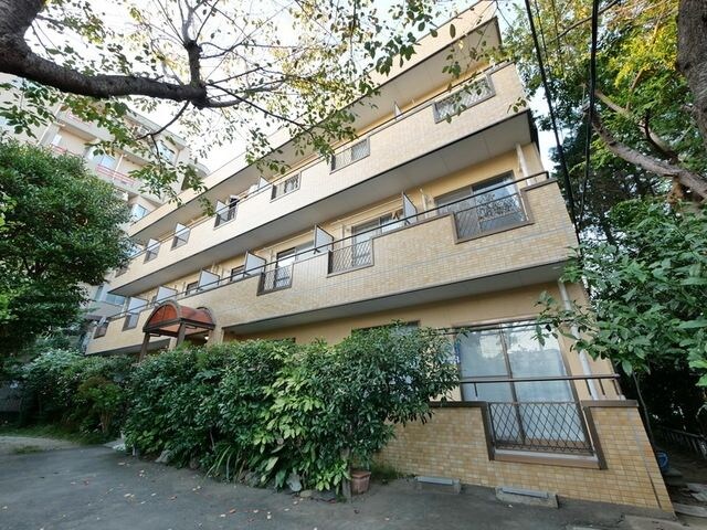 ポーラスターの物件外観写真