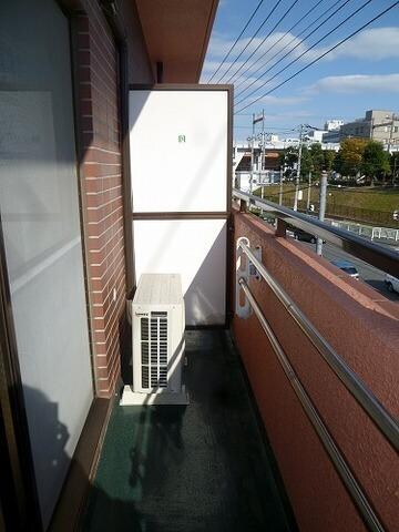 グリーンハイツ黒川第２ビルの物件内観写真