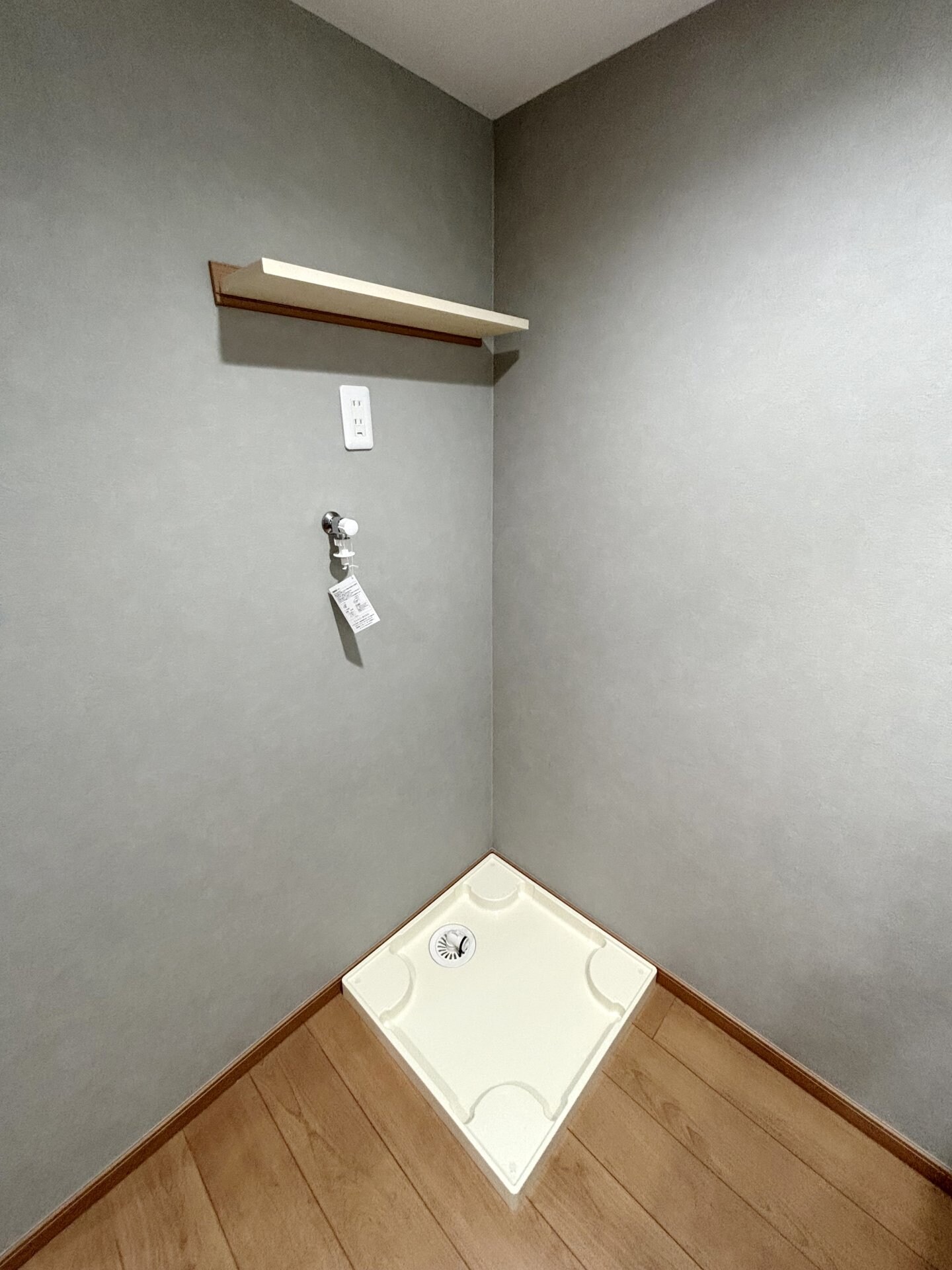 sri Pullanna Ikutaの物件内観写真