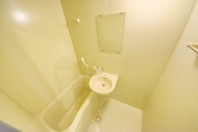 ミクニハイツ1の物件内観写真