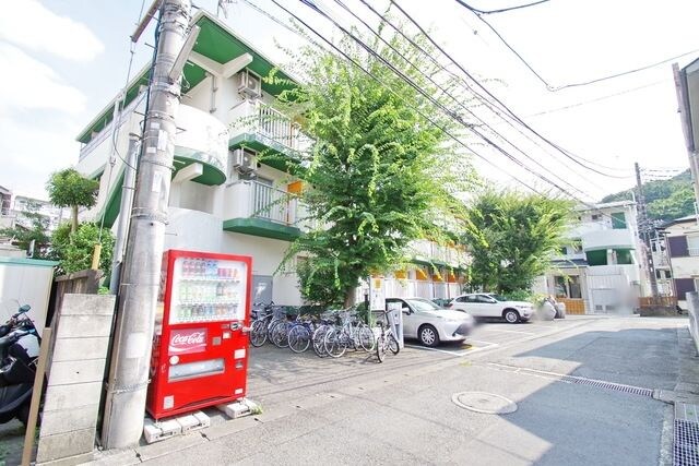 美山コーポ向ヶ丘の物件外観写真