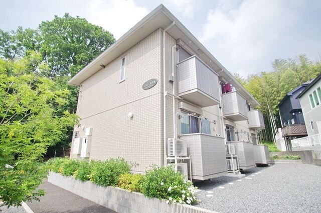 メゾン　カアルの物件外観写真