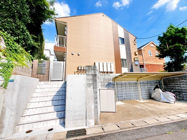 CREST　K・M～クレストKM～の物件外観写真