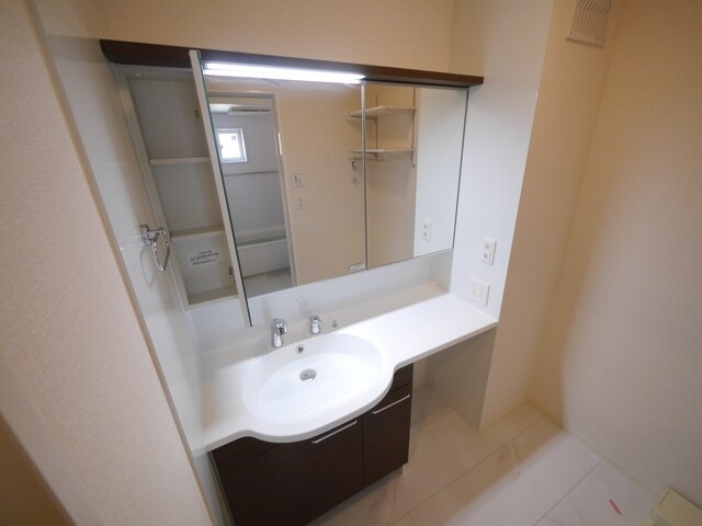 ラフィネ宿河原の物件内観写真