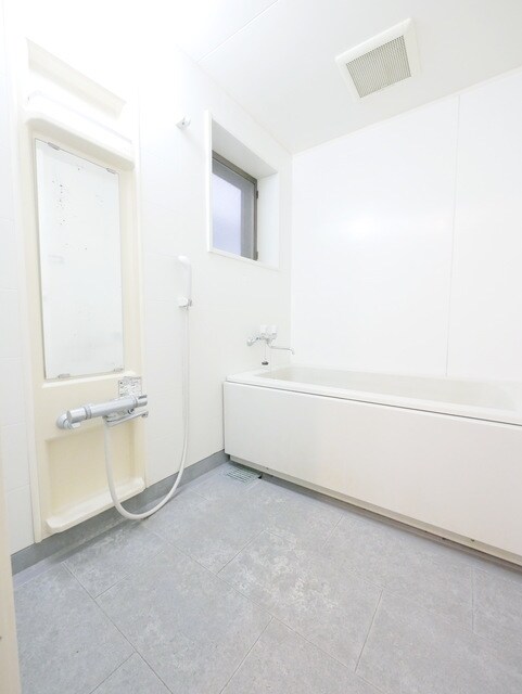 読売ランド第一マンションズの物件内観写真