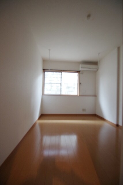 オウルージュ読売ランドの物件内観写真