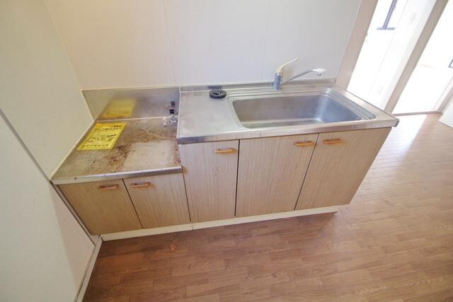 ヴィラエクレールＡの物件内観写真