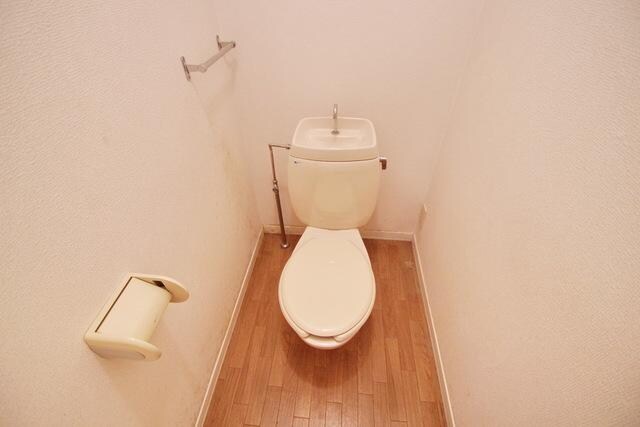 ヴィラエクレールＡの物件内観写真