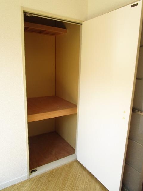 ヴィラ・エクレールAの物件内観写真