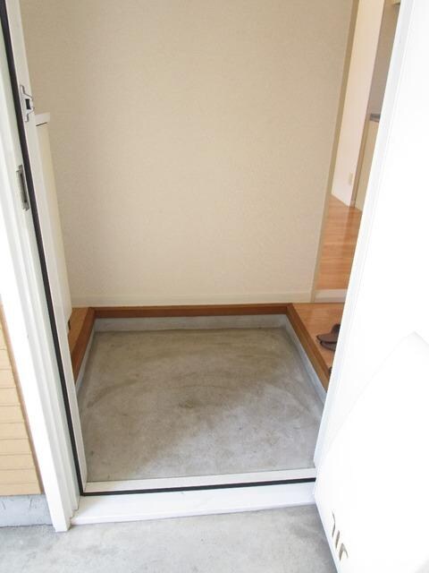 ヴィラ・エクレールAの物件内観写真