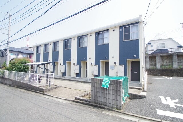 レオネクストアベニール鳥海の物件外観写真