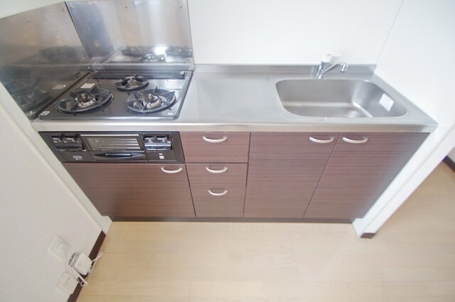 レオネクストアベニール鳥海の物件内観写真