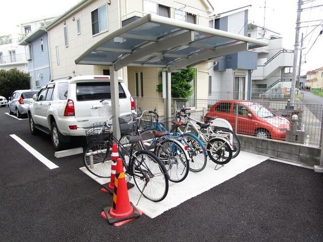 ジュネス中河原の物件内観写真