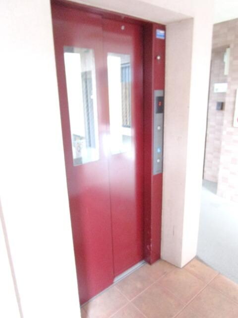 ベルシャイン厚木の物件内観写真