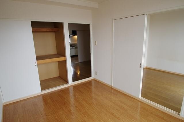 ロイヤルメゾン高森の物件内観写真