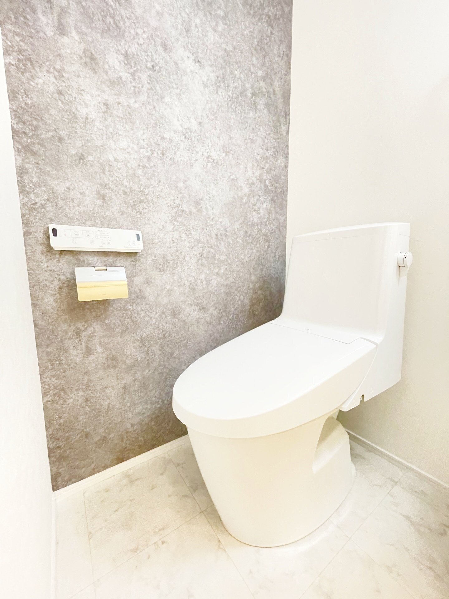 アザーレ・ソラ東海大学前Bの物件内観写真