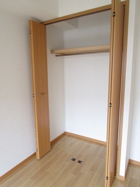 ラ・セラ・イーストの物件内観写真