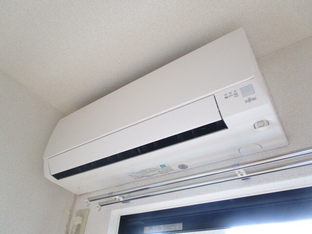 ラ・セラ・イーストの物件内観写真