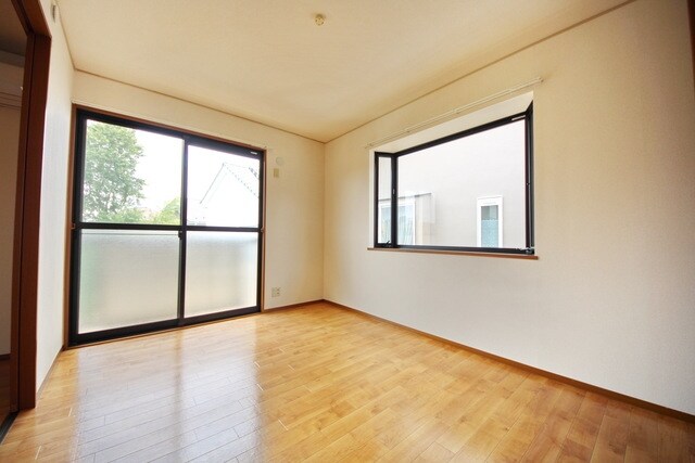 キャメリア・コートの物件内観写真