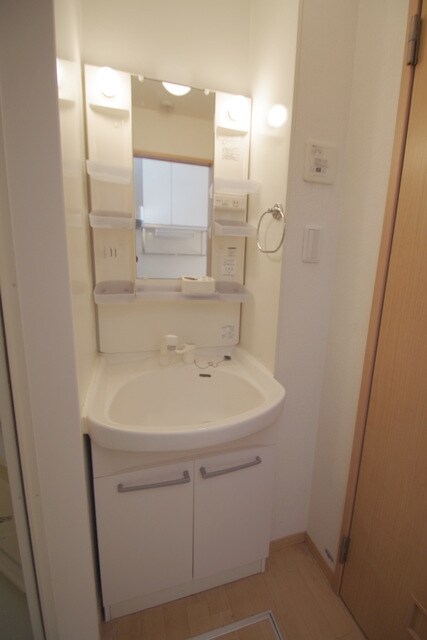 GEMINI ONNAの物件内観写真