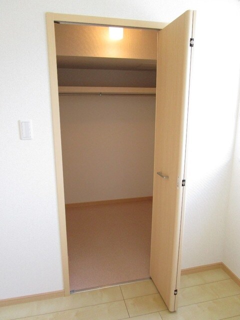 グロリア　レジデンスの物件内観写真