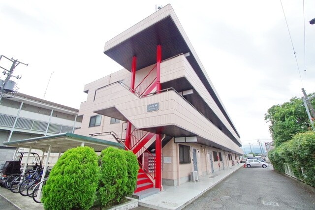 ソレイユ楠の物件外観写真