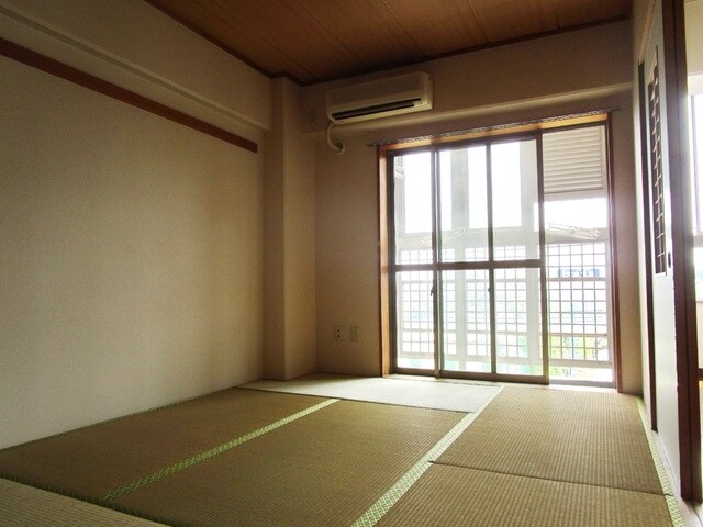 シャロン本厚木の物件内観写真