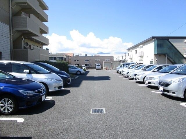 グランツ・フィオーレの物件内観写真