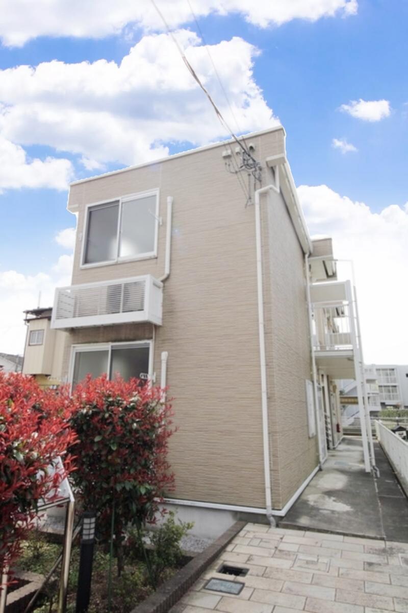 レオパレスきんぐの物件外観写真