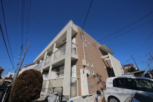 シャルマン麻溝台の物件外観写真