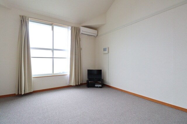 レオパレス鶴間アイリスIIの物件内観写真