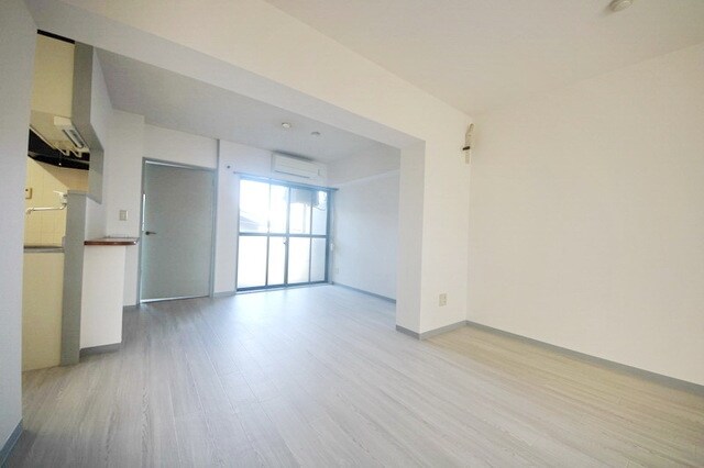 メゾンエトワールの物件内観写真