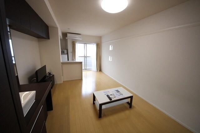 ミランダＰｏｅｍIIの物件内観写真